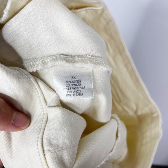 Francescas Mi Ami XSmall XS Cream Scallop Denim Button Front Mini Skirt Cotton - Picture 8 of 9